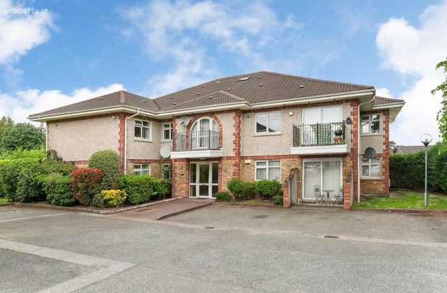6 The Arch, Wentworth Court, Lucan, Co. Dublin, Lucan, Co. Dublin - Click to view photos