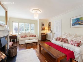 22 Glencairn Crescent, The Gallops, Leopardstown, Dublin 18, Leopardstown, Dublin 18 - Image 4