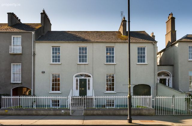 John's Mall, Birr, Birr, Co. Offaly - Click to view photos