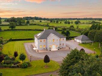 Ladycastle House, Ladycastle Lower, Straffan, Co. Kildare, Straffan, Co. Kildare - Image 3
