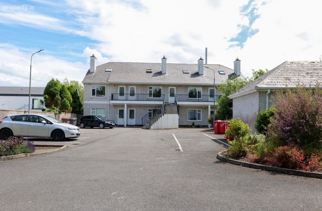 4 Cuilin Apartments, Upper Newcastle, Galway, Newcastle, Co. Galway - Click to view photos