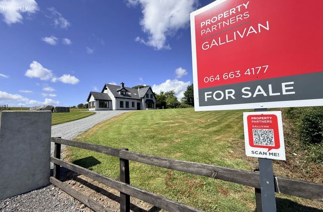 Carrigeen, Headford, Killarney, Co. Kerry, Barraduff, Co. Kerry - Click to view photos