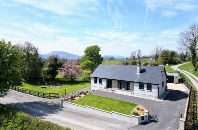 Cherrybrook, Manorhamilton, Corracloona, Co. Leitrim - Click to view photos