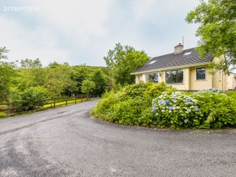 84 Clifden Glen, Couravoughil, Clifden, Co. Galway - Image 3