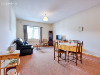 9 Annville Place, New Street, Longford, Longford Town, Co. Longford - Image 2