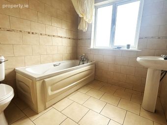 18 Rathclune, Kiltimagh, Co. Mayo - Image 4
