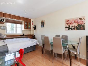 27 Bishop's Orchard, Tyrrelstown, Dublin 15, Tyrrelstown, Dublin 15 - Image 5