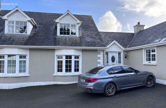 Abbey View, Saltmills, New Ross, Co. Wexford - Click to view photos