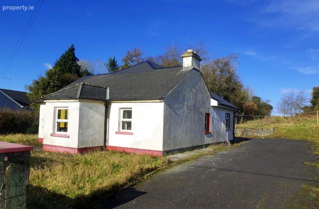 Turville, Roscommon Town, Co. Roscommon - Click to view photos