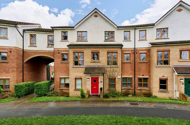 3 Summerseat Green, Summerseat, Clonee, Dublin 15, Clonee, Co. Meath - Click to view photos