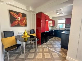 77 Corrib Park, Newcastle, Galway, Newcastle, Co. Galway - Image 5