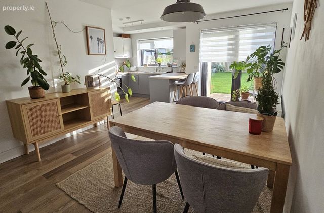 Cois Na Mara,bettystown,drogheda,co. Louth, Mornington, Co. Meath - Click to view photos