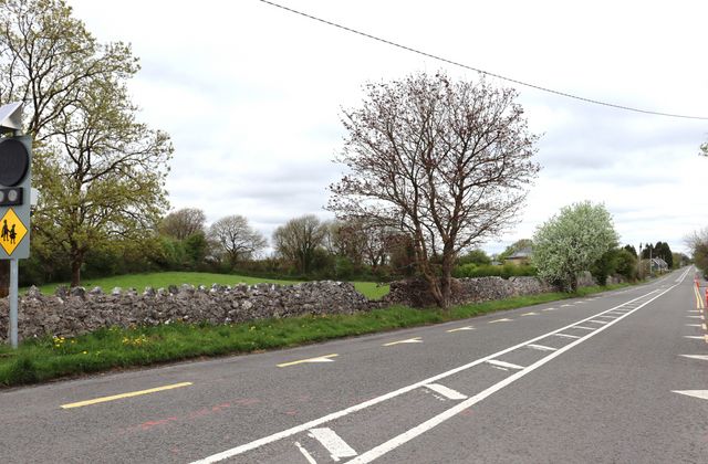 Barefield, Ennis, Co. Clare - Click to view photos