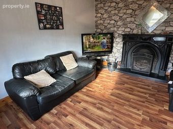 11 College Green, Thurles, Thurles, Co. Tipperary - Image 2