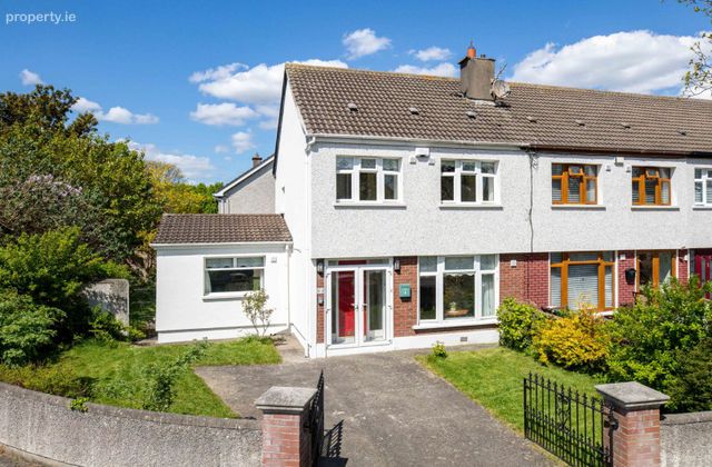84 Watergate, Oldbawn, Dublin 24 - Click to view photos