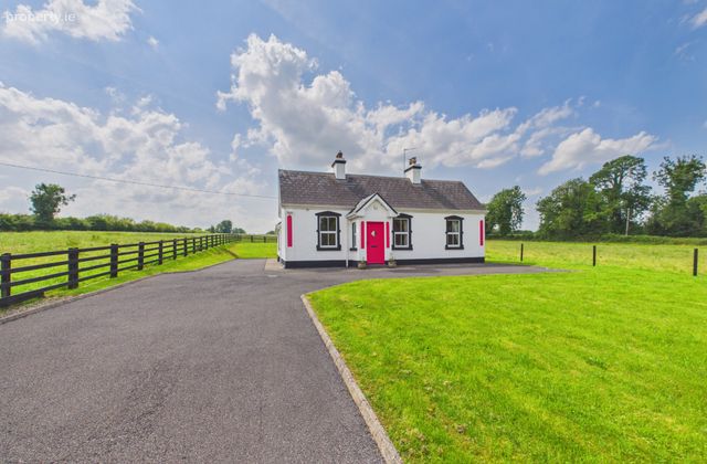 Lisnascreena, Ahascragh, Ballinasloe, Co. Galway, Kilglass, Co. Galway - Click to view photos