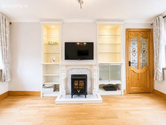 12 Walnut Court, Kennedy Park, Limerick City Centre, Co. Limerick - Image 4
