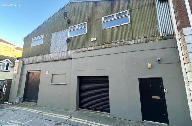 5 Bessexwell Lane, (off Shop Street), Drogheda, Co. Louth, Drogheda, Co. Louth - Click to view photos