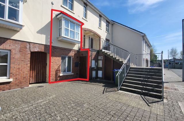 7 Lakeview Court, Pennyfeather Way, Kilkenny, Co. Kilkenny - Click to view photos