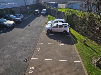 Currach Books, Unit 3b, Block 3, Bracken Business Park, Bracken Road, Leopardstown, Dublin 18 - Image 4