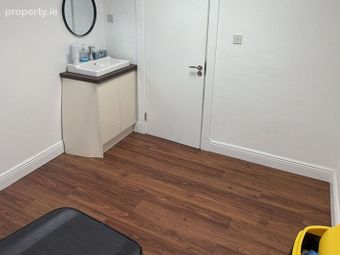 White Smile Dental, 26 Faussagh Avenue, Dublin 7, Cabra, Dublin 7 - Image 2