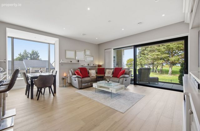 Apartment 20, The Shore, Seamount Rise, Malahide, Co. Dublin - Click to view photos