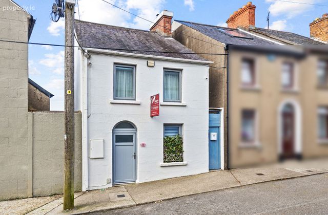 28 Carrigeen Street, Wexford Town, Co. Wexford - Click to view photos