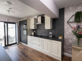152 Saint James's Road, Greenhills, Dublin 12 - Image 5