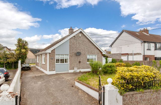 Stella Lodge, Mornington Park, Malahide Road, Artane, Dublin 5 - Click to view photos