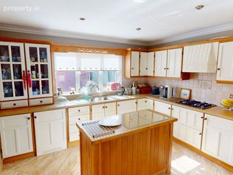 2 The Millers, Bridgemount, Carrigaline, Co. Cork - Image 4