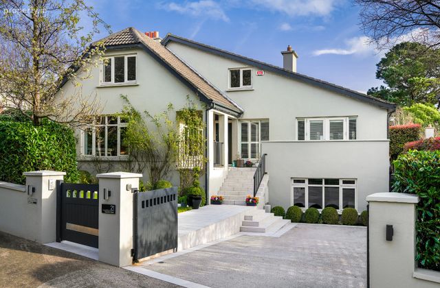 21 Coundon Court, Killiney, Killiney, Co. Dublin - Click to view photos
