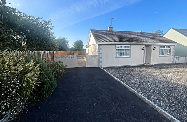 Nunnery Lane, Stradbally More, Stradbally, Stradbally, Co. Waterford - Click to view photos
