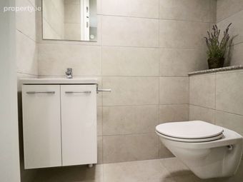 Apartment 5, Thomastown House, Dublin 1 - Image 3