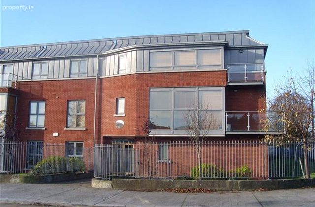 Apartment 33, Ashford, Glasnevin, Dublin 11 - Click to view photos