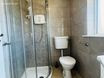 5 Saint John's Square, Portlaoise, Portlaoise, Co. Laois - Image 5
