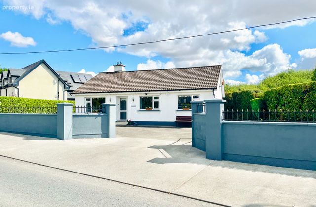 The Lyre, Milehouse Road, Enniscorthy, Co. Wexford - Click to view photos