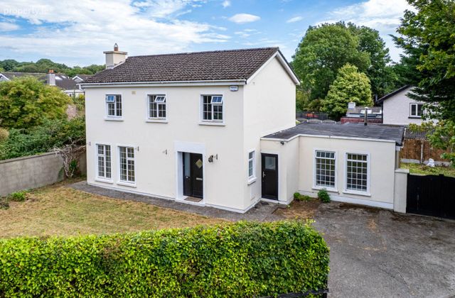 88 The Drive, Celbridge, Co. Kildare, Celbridge, Co. Kildare - Click to view photos