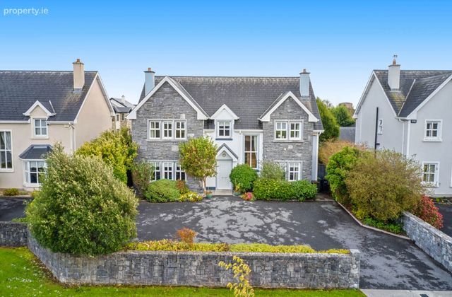 4 Cui Daibhi, Athenry, Co. Galway, Athenry, Co. Galway - Click to view photos