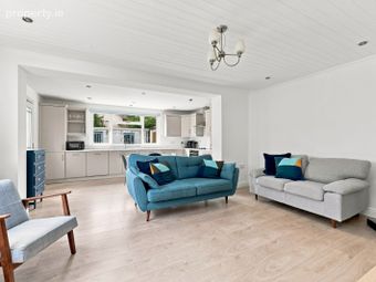 21 Faussagh Avenue, Dublin 7, Cabra, Dublin 7 - Image 4