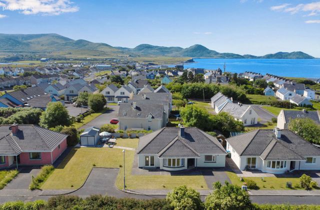 15 Waterville Links, Waterville, Waterville, Co. Kerry - Click to view photos