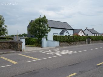 The Old Schoolhouse, Church Strand, Baltimore, Co. Cork - Image 5