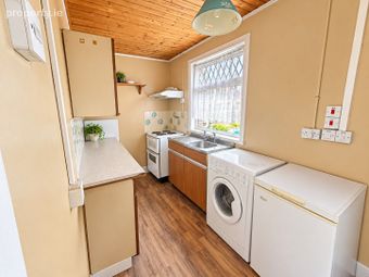 6 Saint Brendan's Terrace, Ballinasloe, Ballinasloe, Co. Galway - Image 5