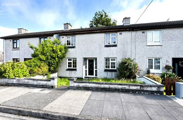 13 Ash Grove, Maugheraboy, Sligo, Co. Sligo - Click to view photos