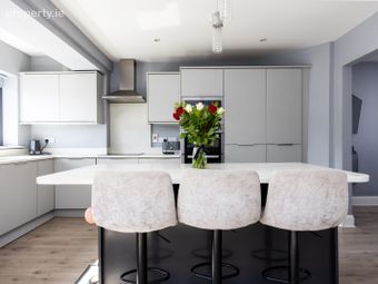 218 Larkhill Road, Whitehall, Dublin 9 - Image 4