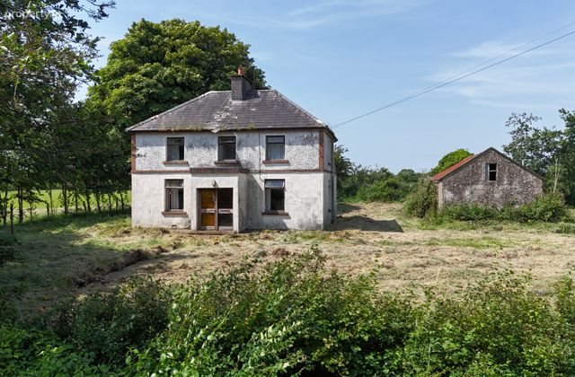 Kilcorkey, Ballinagare, Castlerea, Co. Roscommon, Bellanagare, Co. Roscommon - Click to view photos