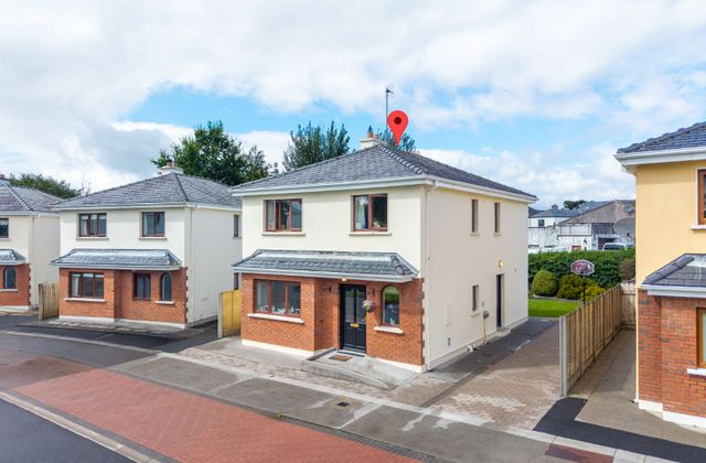 Blackfort Avenue, Castlebar, Castlebar, Co. Mayo - Click to view photos