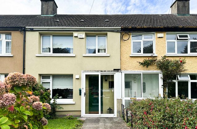 51 Walkinstown Parade, Dublin 12, Walkinstown, Dublin 12 - Click to view photos