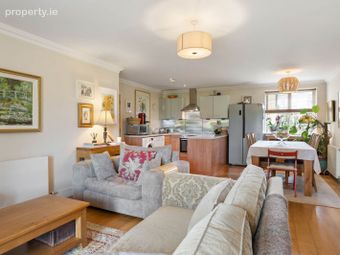 Apartment 44, Wingfield, Stepaside, Dublin 18 - Image 5