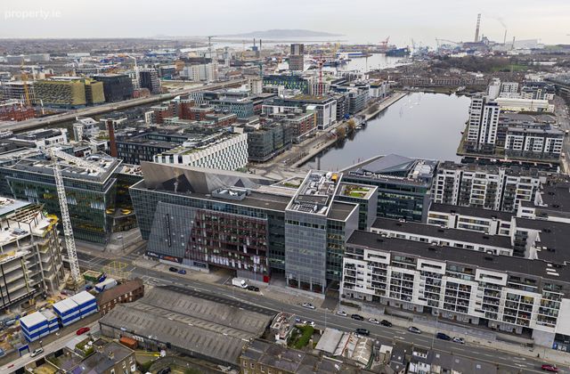 Part Mezzanine And 1st Floors, 2 Grand Canal Square, South City Centre, Dublin 2 - Click to view photos