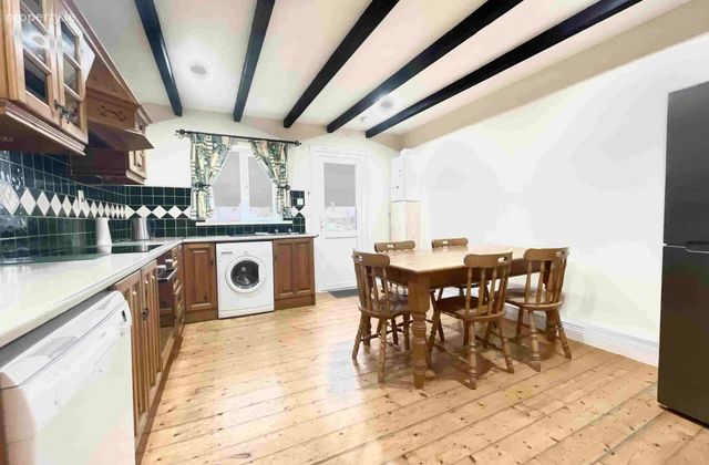 Rowanville, Kildare Town, Co. Kildare, Kildare, Co. Kildare - Click to view photos